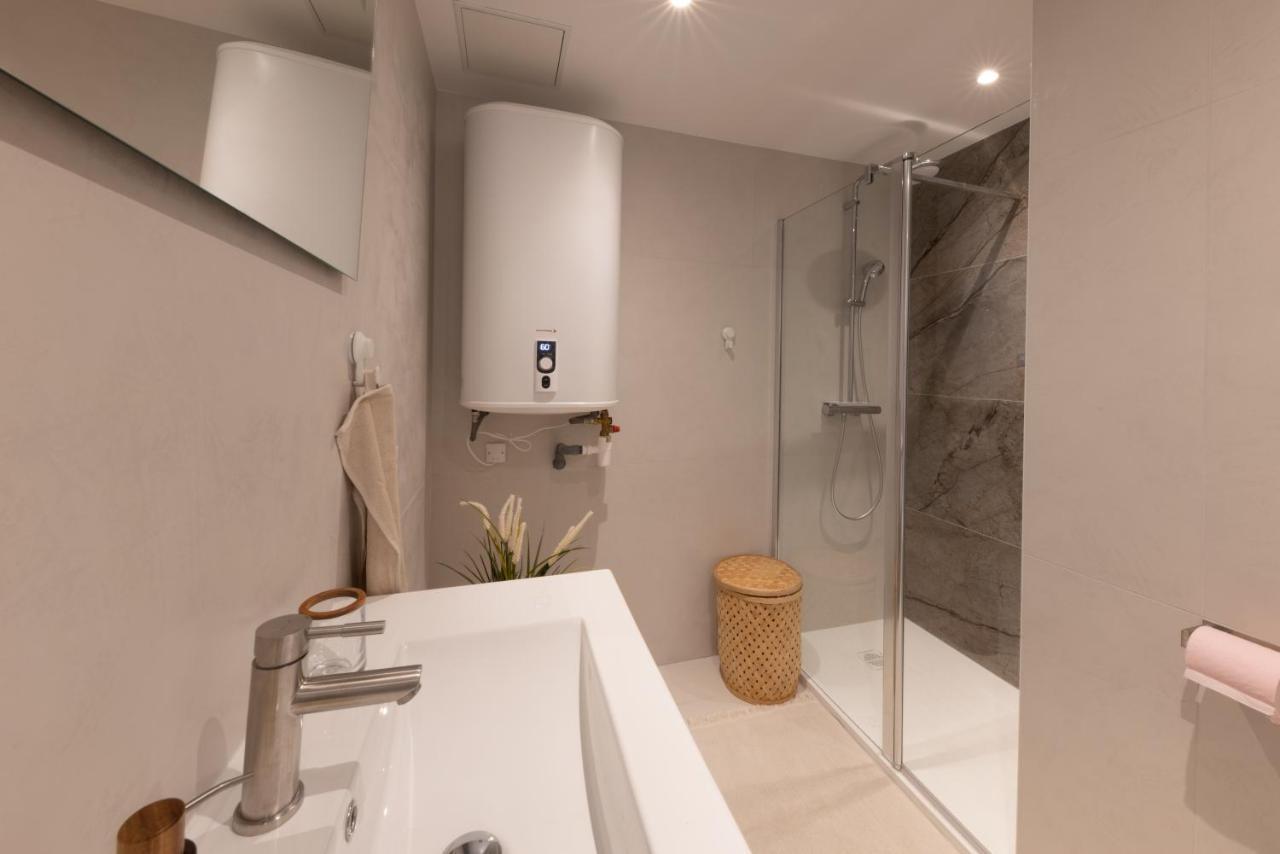Lumineux, Tout Confort, Wifi & Terrace & Parking Saint-Laurent-du-Var Eksteriør bilde